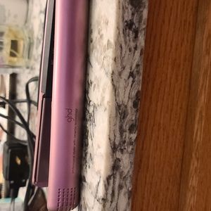GHD PURPLE FLATIRON